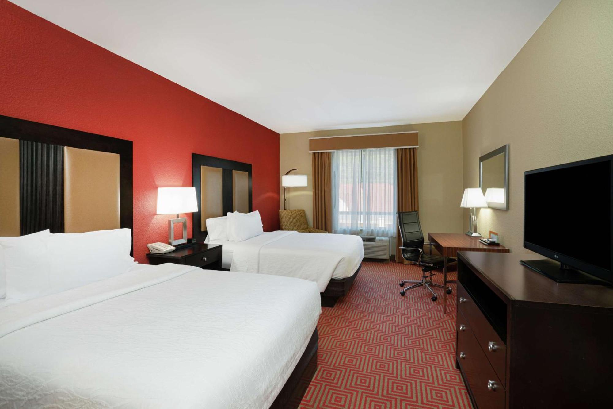 Hilton Garden Inn Dalton Exterior photo