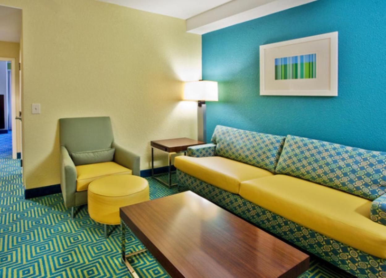 Hilton Garden Inn Dalton Exterior photo